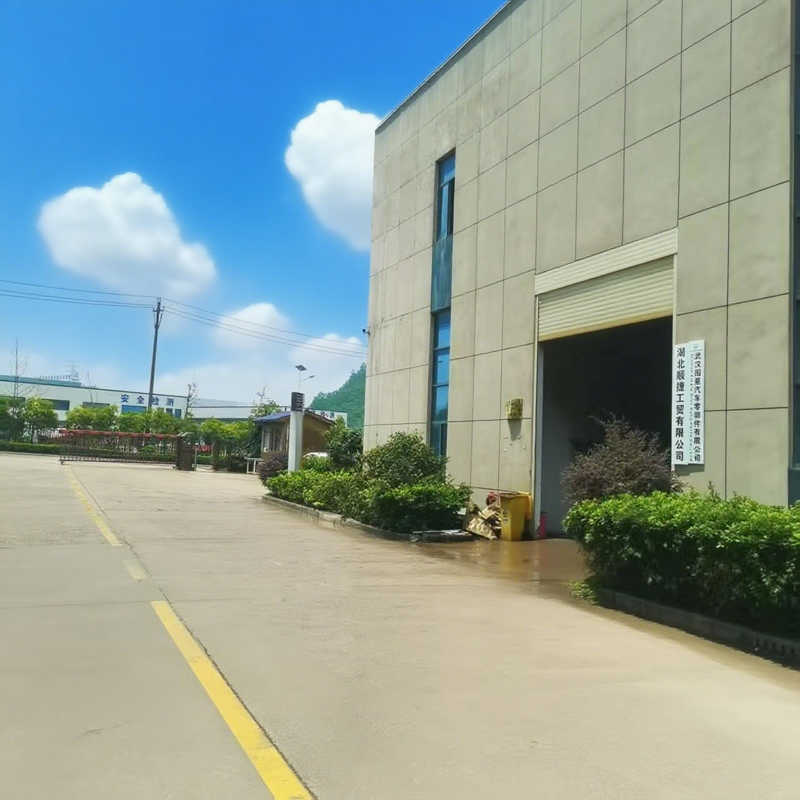 D1654 Car Ceramic Brake Pad for Honda HR V Passenger Car 45022T2GA00 45022S5D415