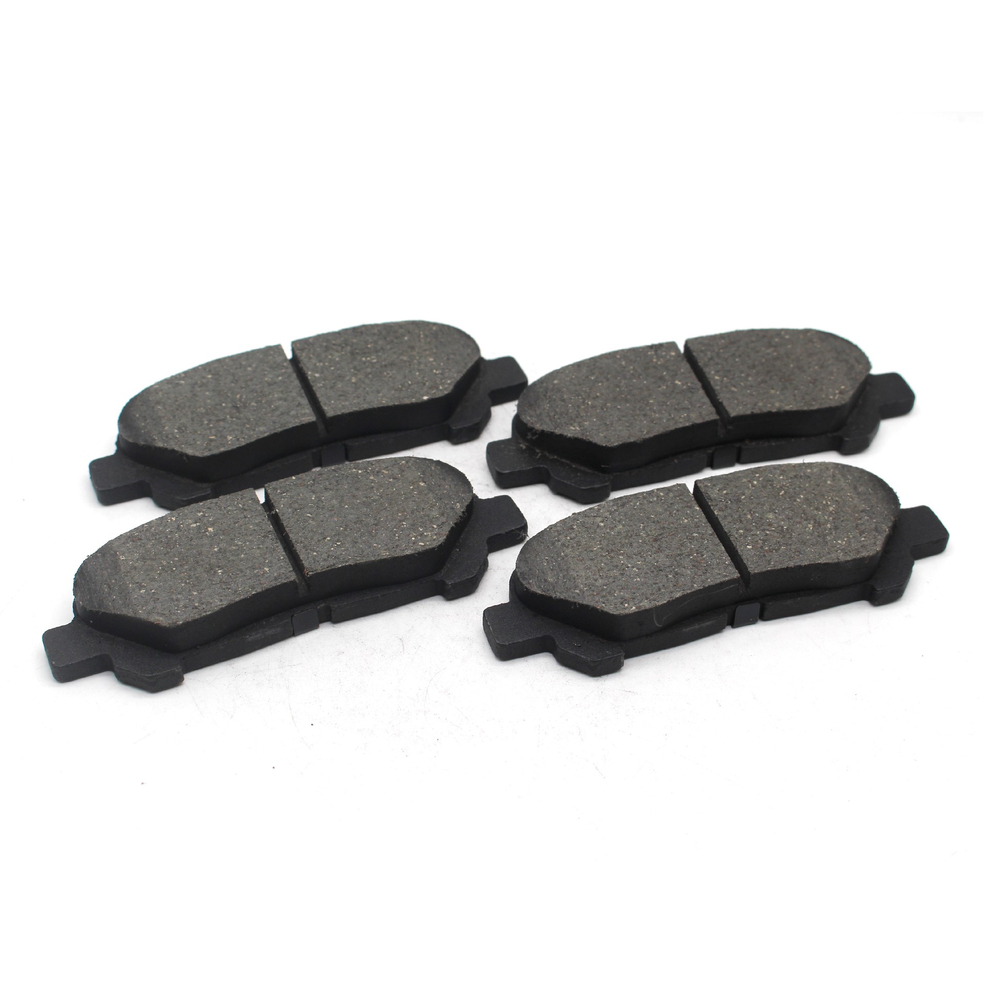Low Price Ceramic Rear D1325 Brake Pads Cars Used for Toyota Highlander 0446648120 044660E020 GDB7780 044660E030