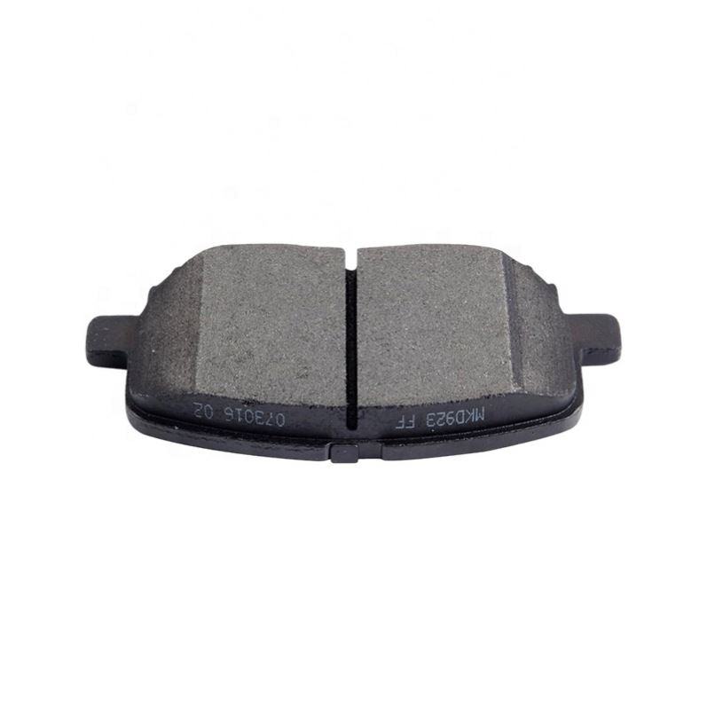 Auto Car No Noise Long Life Front D923 04465-02070 for TOYOTA Genuine Quality Ceramic Brake Pads