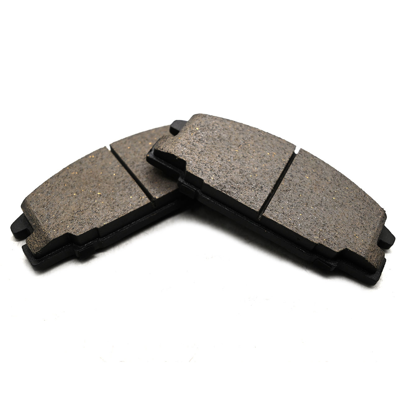 D363 1605825/894461155 GDB3161 for ISUZU GEMINI Saloon/ISUZU TROOPER NO Noise Brake Pad