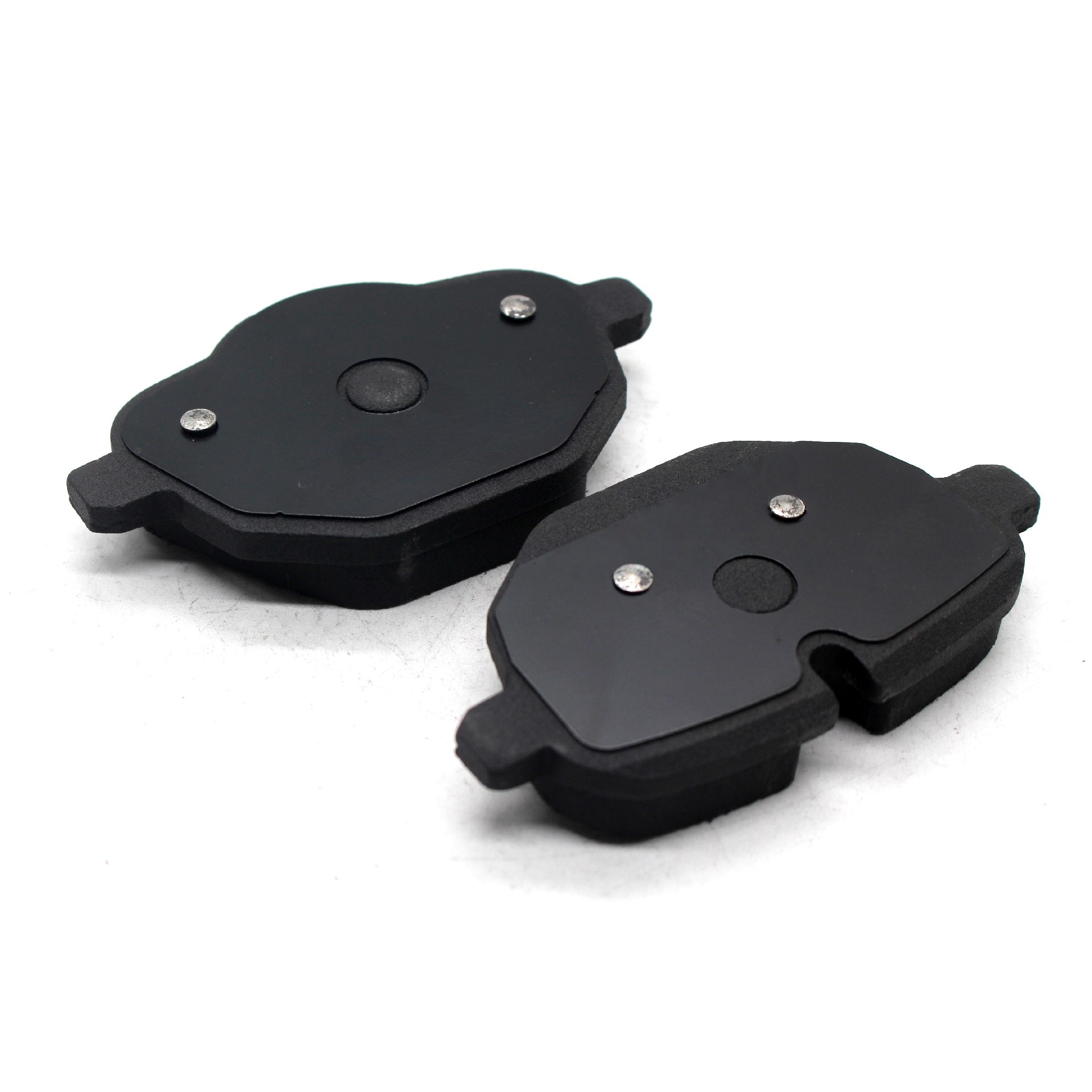 Original Quality Ceramic Brake Pads Rear D1473 Brake Pads for BMW 5 Series X3 Z4 I8 BMW 535i GDB1840 34216788284 34216862202