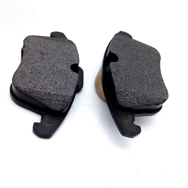D1306 Factory supply Car Spare Best Front Wheel Brake Pads for ford