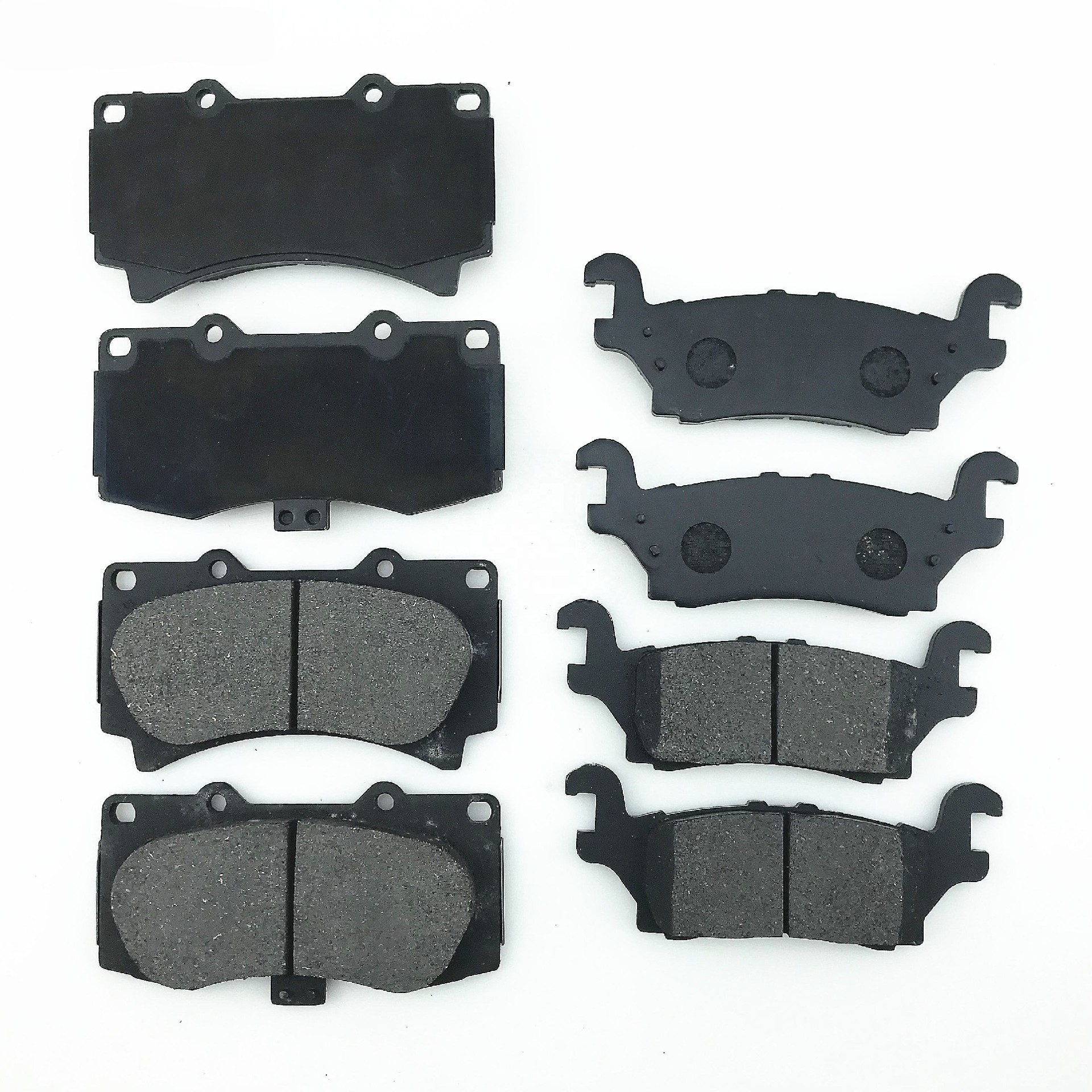 Ceramic Auto Front Brake Pads for Hummer H3 H1 H2 3.5L 15240794 D1119 19208132 D1120