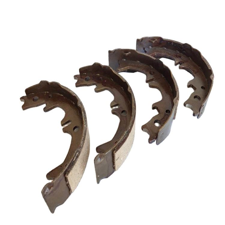 Factory Direct Sale Car Engine Rear Auto Brake Shoe Set 04495-0K040