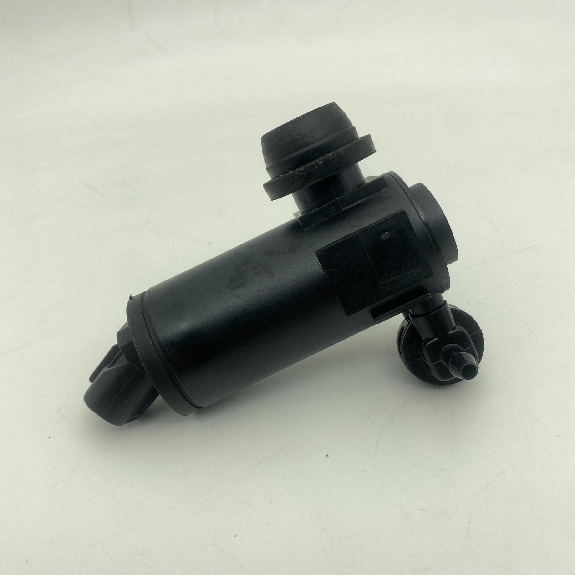 Car Part Windscreen Windshield Wiper Spray Washer Pump 76806-Tla-C01