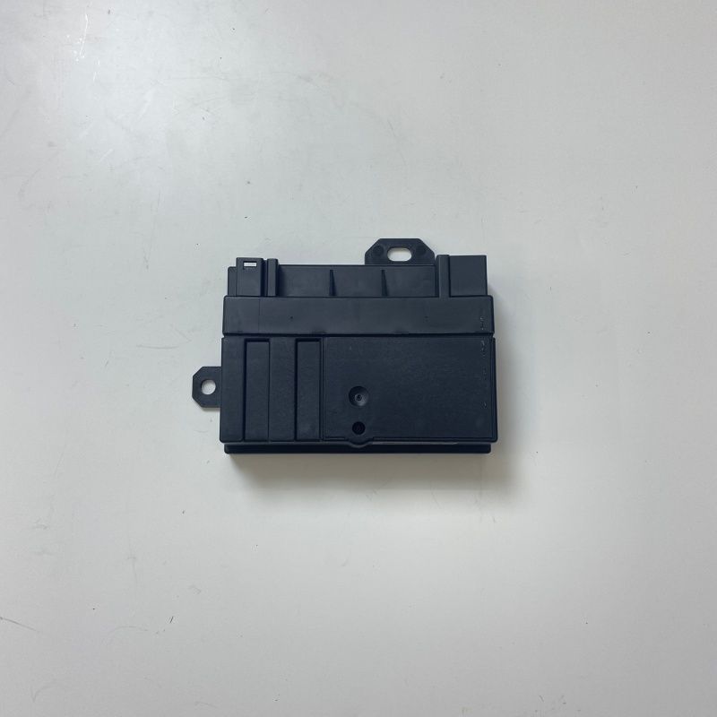 Fuel Pump Control Unit OEM 2129003408 for Mercedes Benz W204